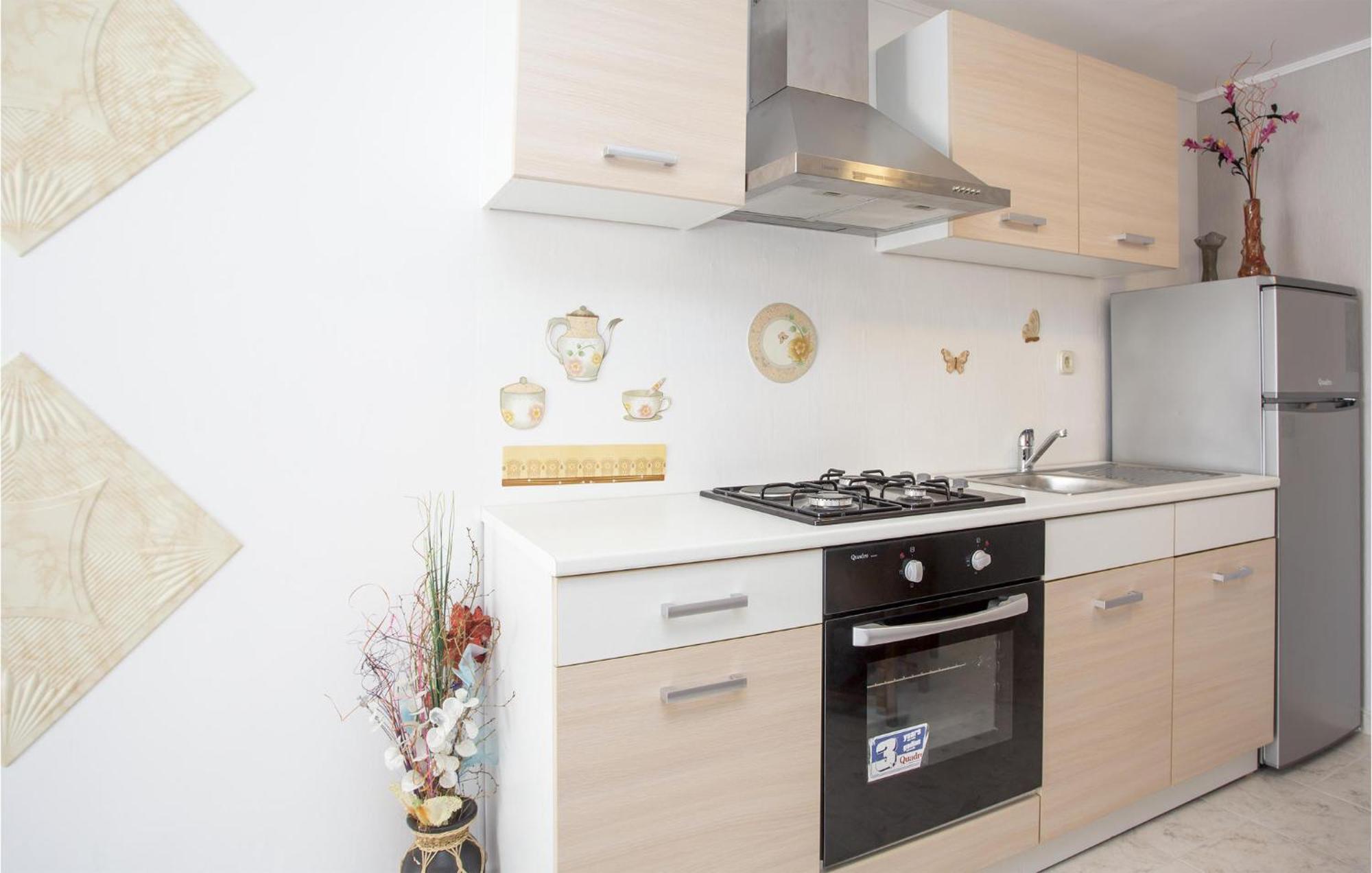 Amazing Apartment In Rijeka With Wifi Lägenhet *