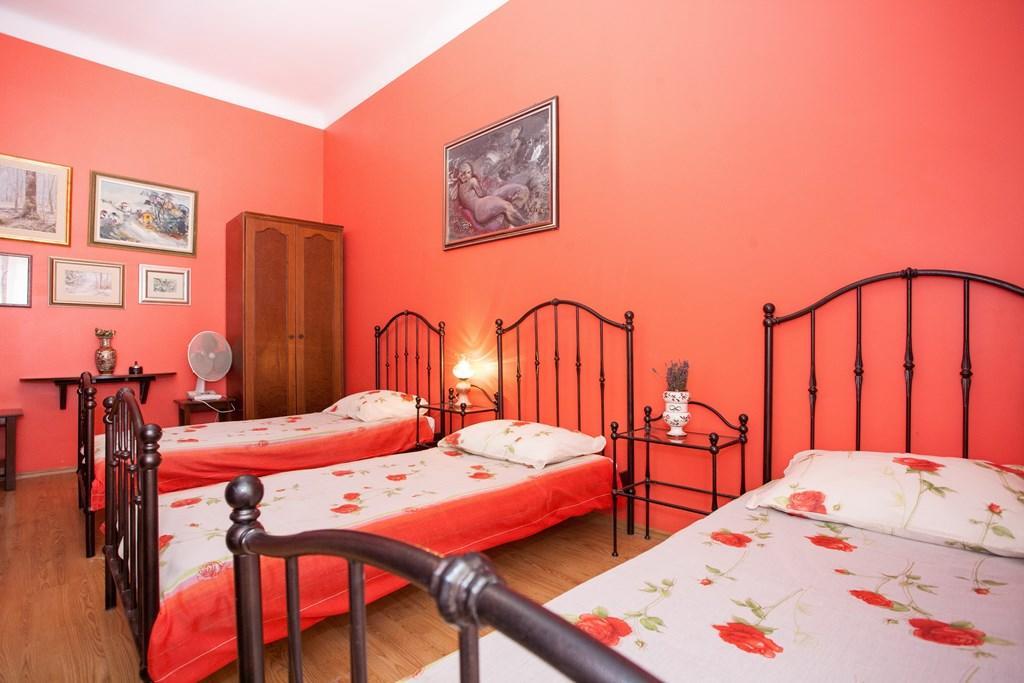 Amazing Apartment In Rijeka With Wifi Lägenhet *